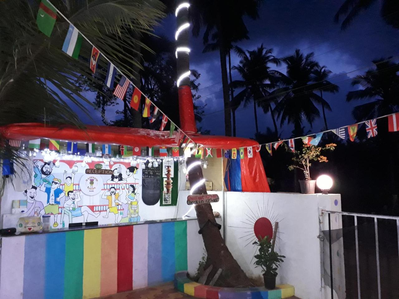 Rainbow Lining Hostels Palolem Exteriör bild