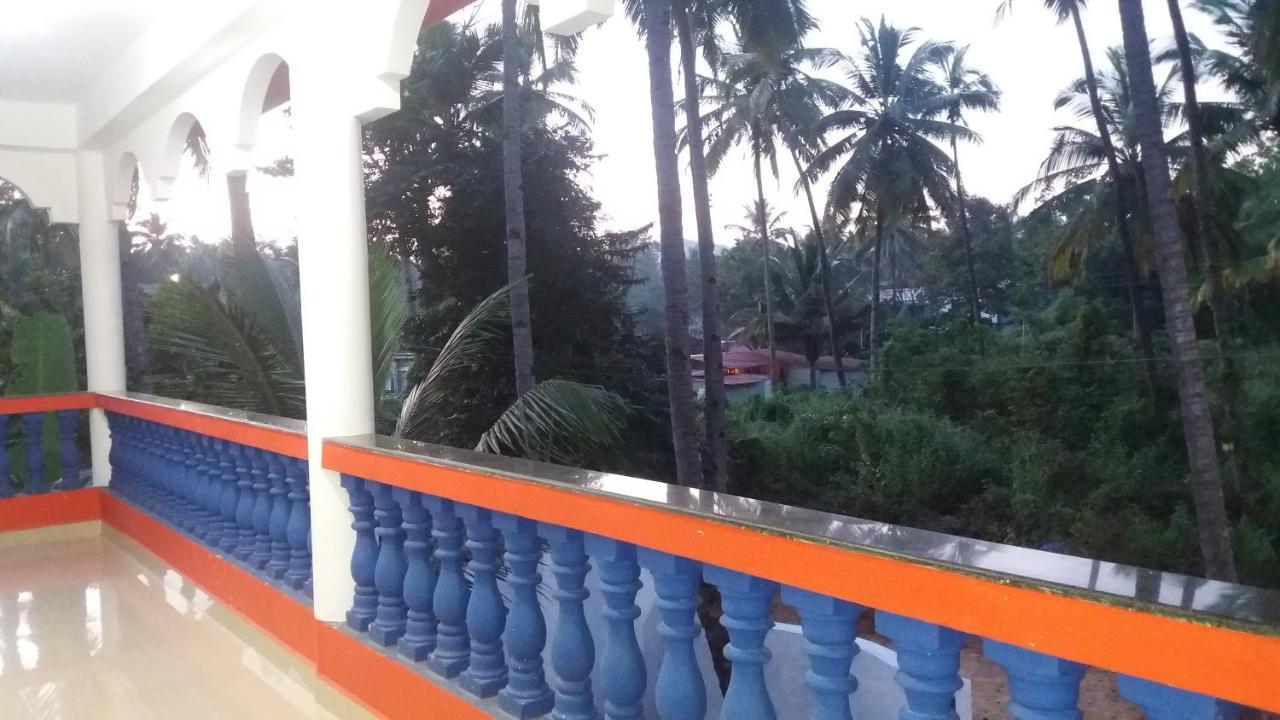 Rainbow Lining Hostels Palolem Exteriör bild
